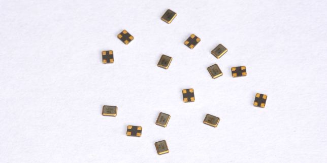 常用的晶振型號(hào)是哪一個(gè)呢？